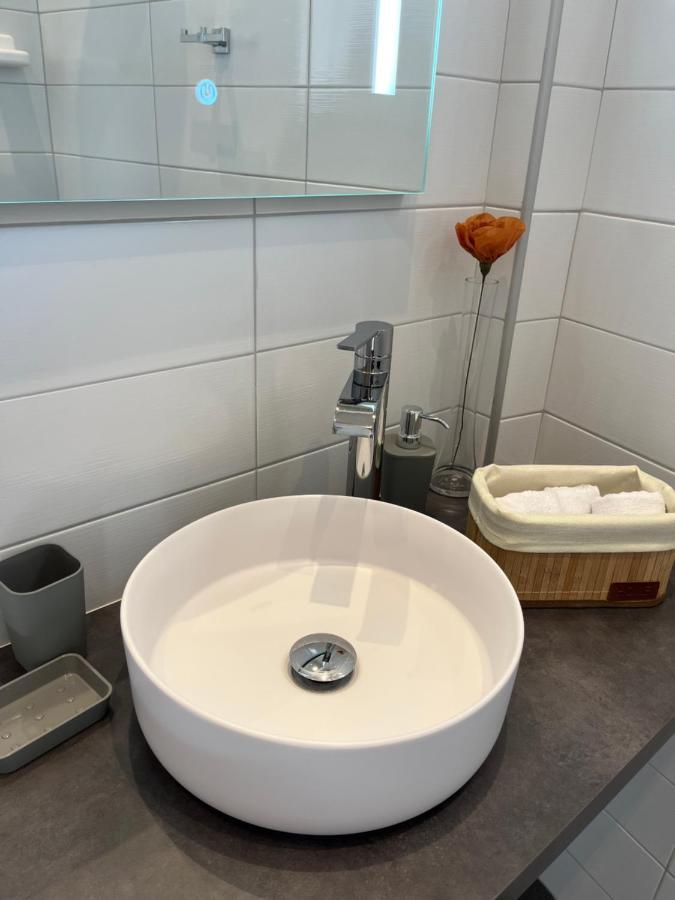 Meteorito Central Apartment Каламбака Екстер'єр фото
