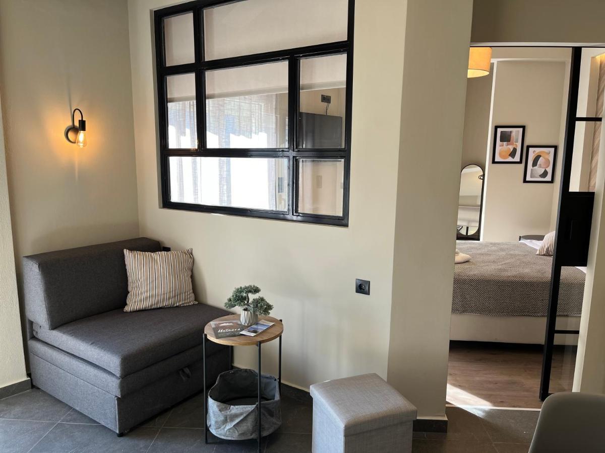 Meteorito Central Apartment Каламбака Екстер'єр фото